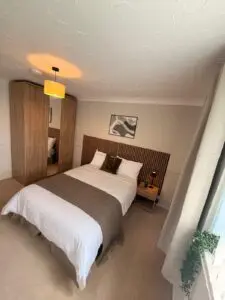 35FP-bedroom-5